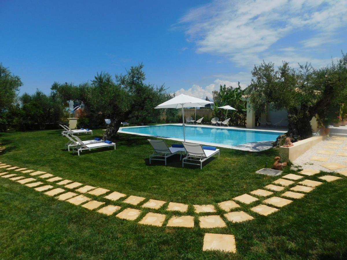 Kypseli Orea Superior Rooms מראה חיצוני תמונה